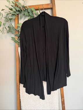Azules Black Open-Front Cardigan